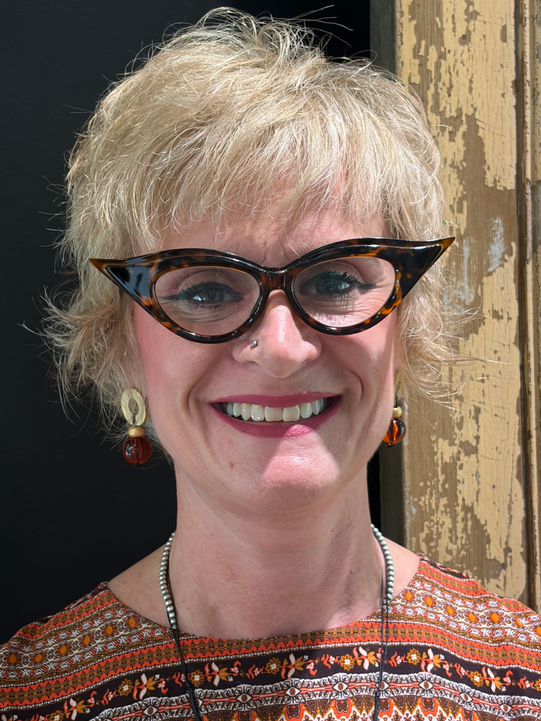 Colleen, Signature Artist at Whitehouse Salon